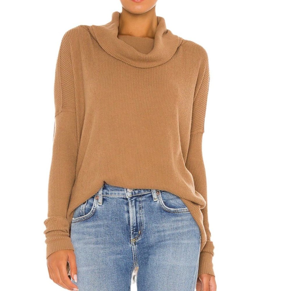 free prople Juicy Long Sleeve Top in Vintage Bronze Tan Split Back Oversized M